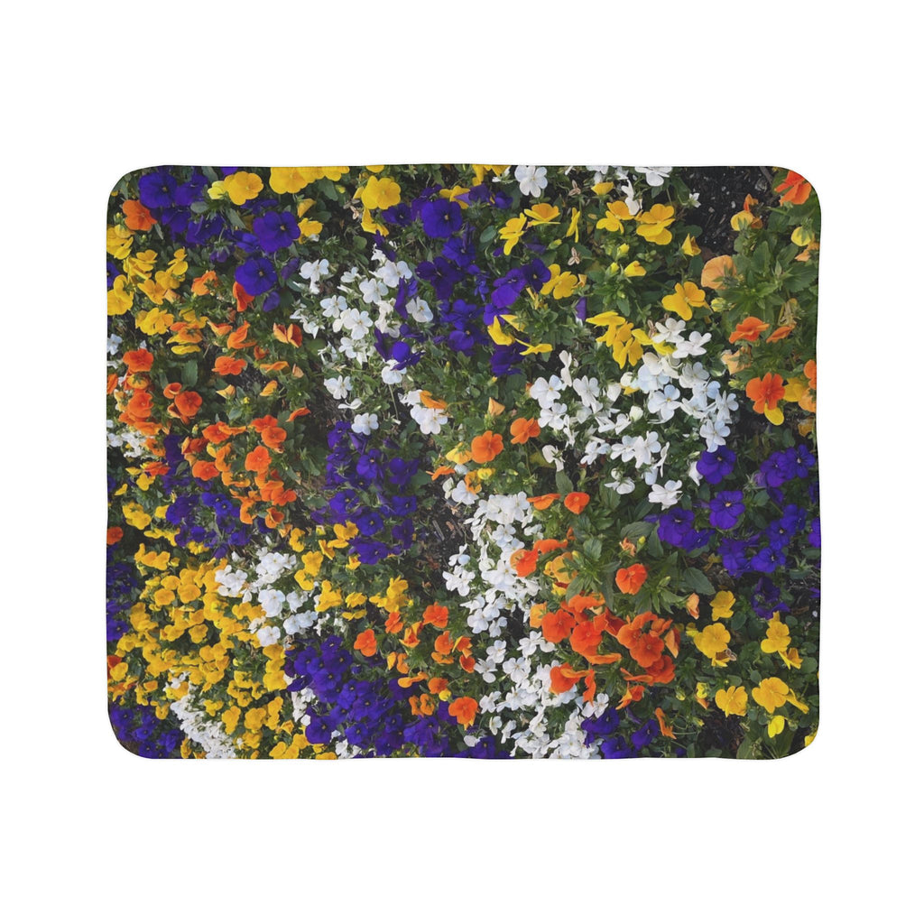 Floral Pansy Sherpa Blanket — Colorful Spring Garden Throw